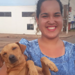 Cachorro espera por quase 7 horas dona que fazia Enem em Cacoal  (RO)